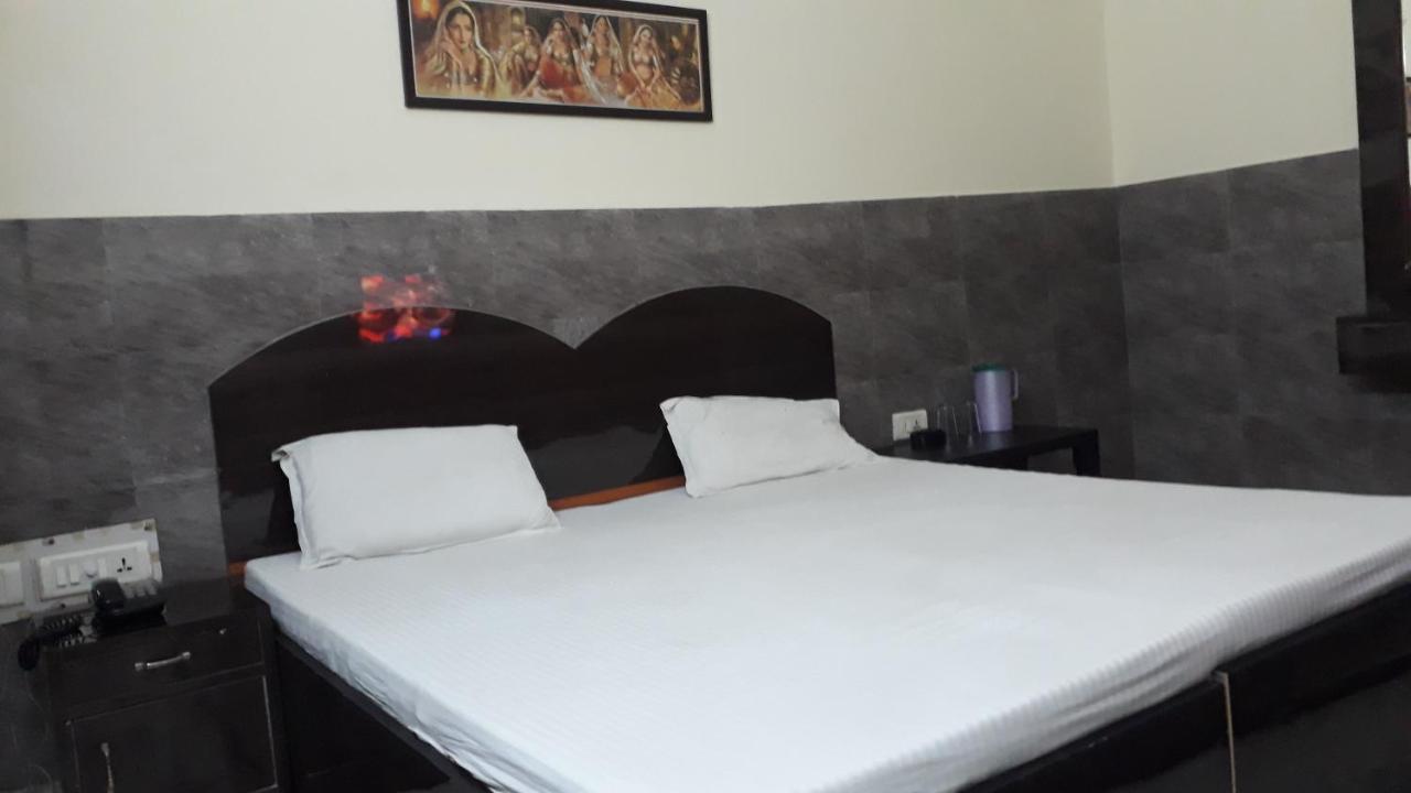 Fabhotel Sarwan Agra  Buitenkant foto