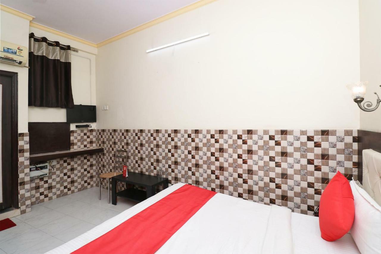 Fabhotel Sarwan Agra  Buitenkant foto
